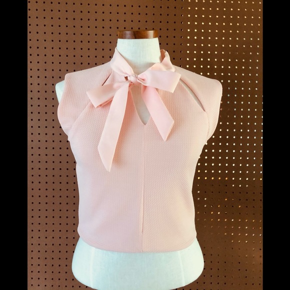 comme Tops - Pinup top